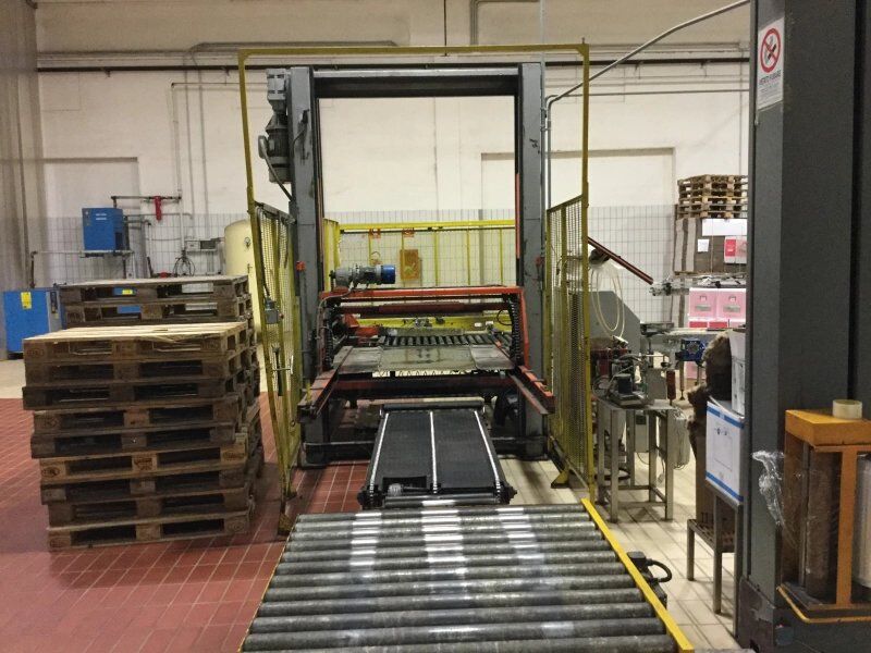 Used Palletizer ABM 765BA - Упаковочное оборудование: фото 3 Used Palletizer ABM 765BA - Упаковочное оборудование: фото 3
