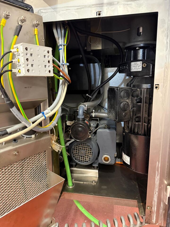 Complete VEMAG Burger Forming Line with Dynamic Checkweigher – HP10E / FM250 / VPC716 - Пищевое оборудование: фото 5 Complete VEMAG Burger Forming Line with Dynamic Checkweigher – HP10E / FM250 / VPC716 - Пищевое оборудование: фото 5