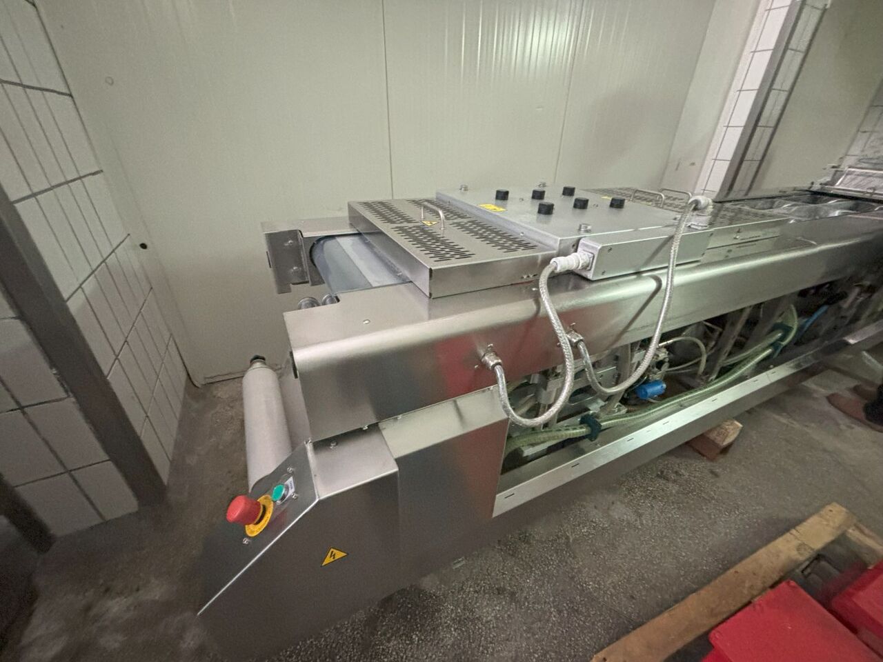 Thermoforming machine Reepack Reeform T45 - Упаковочное оборудование: фото 4 Thermoforming machine Reepack Reeform T45 - Упаковочное оборудование: фото 4