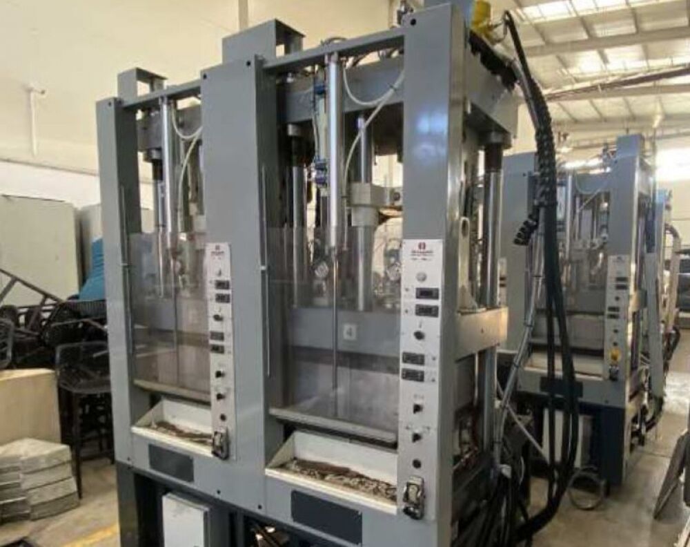 INTEC EVA SMART Injection molding machine - Термопластавтомат: фото 1 INTEC EVA SMART Injection molding machine - Термопластавтомат: фото 1