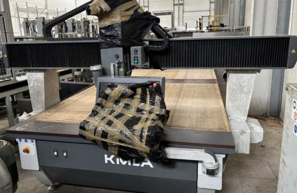 Kimla BPF 2151 Gantry CNC Router - Обрабатывающий центр с ЧПУ: фото 2 Kimla BPF 2151 Gantry CNC Router - Обрабатывающий центр с ЧПУ: фото 2