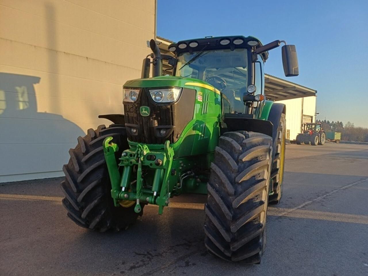 John Deere R 6175 MIT RTK - Трактор: фото 2 John Deere R 6175 MIT RTK - Трактор: фото 2