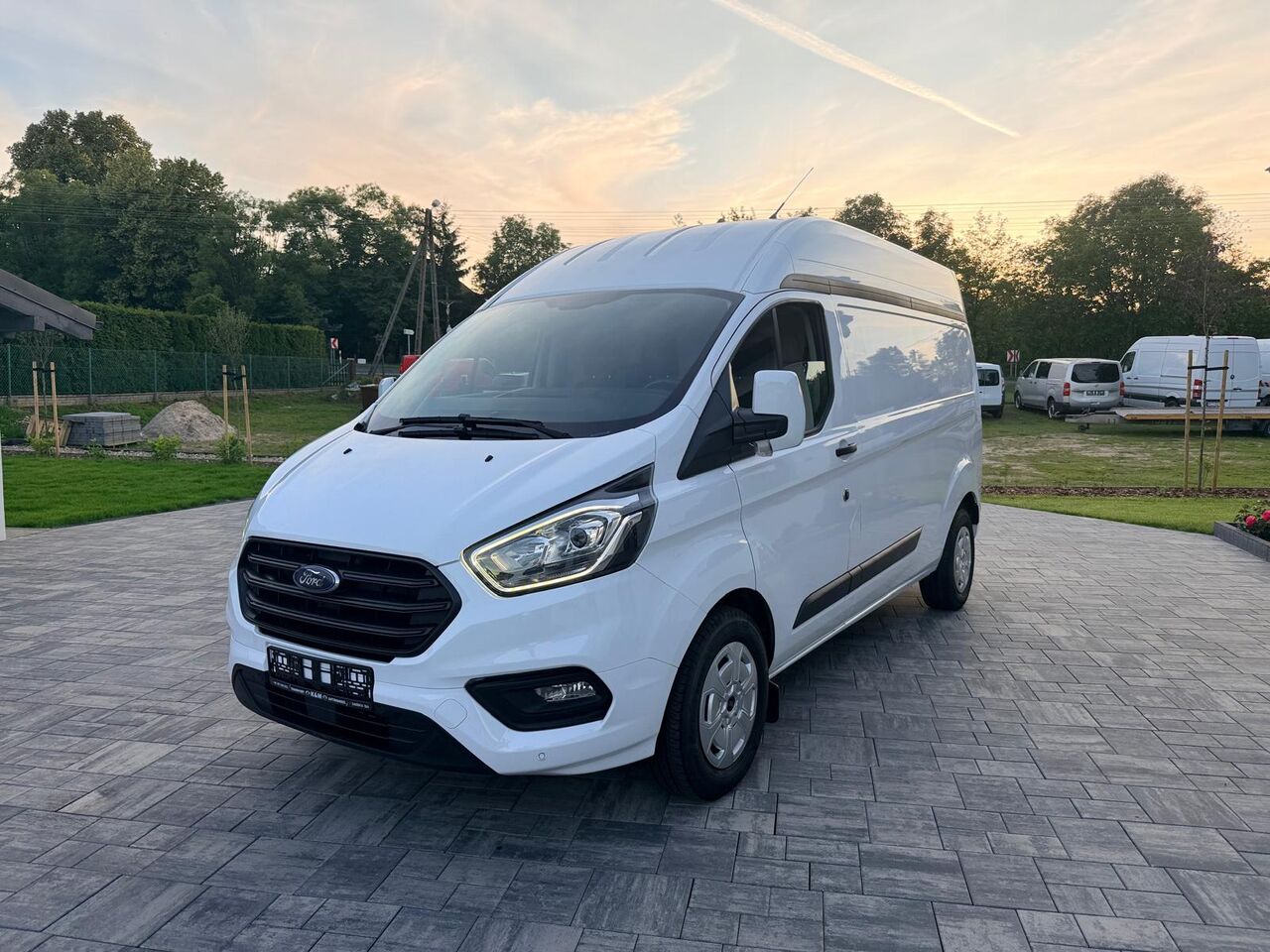 FORD Transit Custom - Цельнометаллический фургон: фото 4 FORD Transit Custom - Цельнометаллический фургон: фото 4