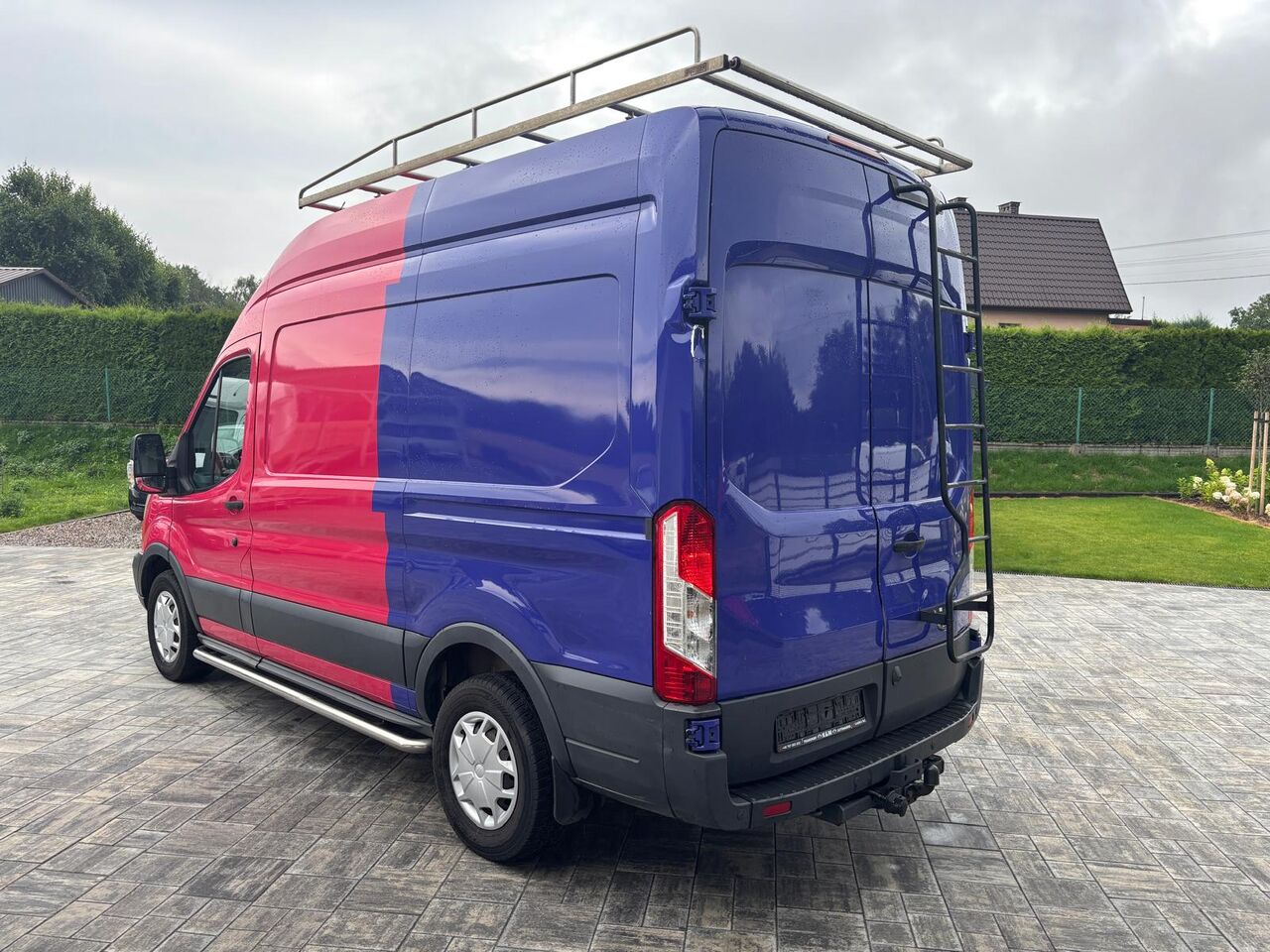 FORD Transit - Цельнометаллический фургон: фото 2 FORD Transit - Цельнометаллический фургон: фото 2