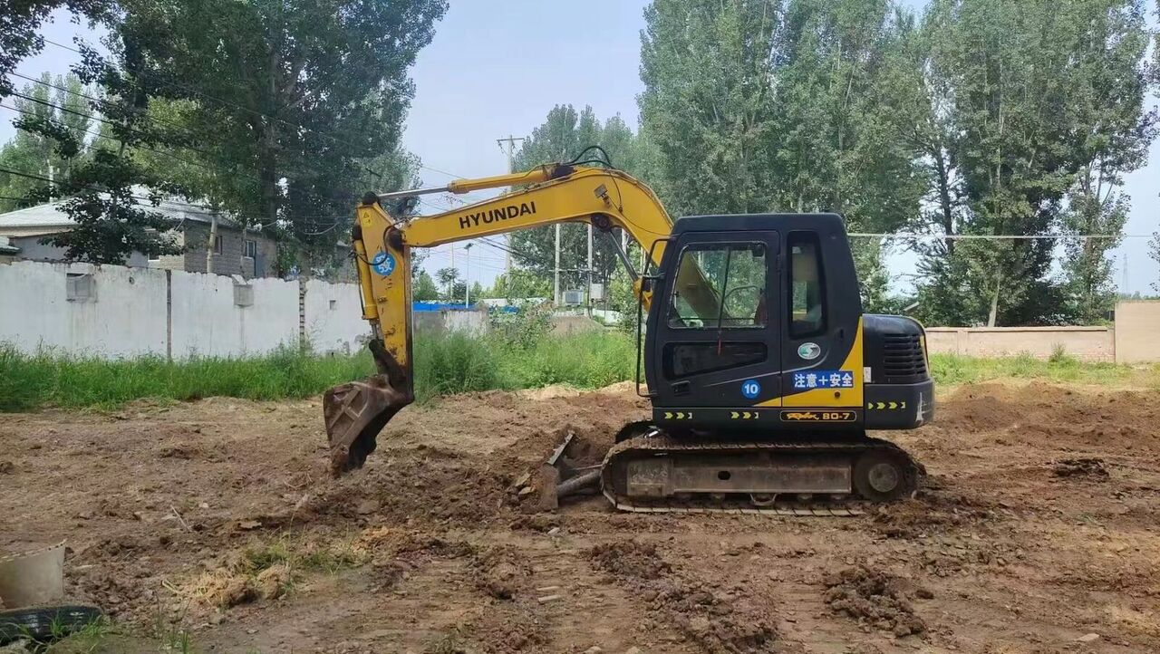 Hyundai R80-7 - Мини-экскаватор: фото 3 Hyundai R80-7 - Мини-экскаватор: фото 3