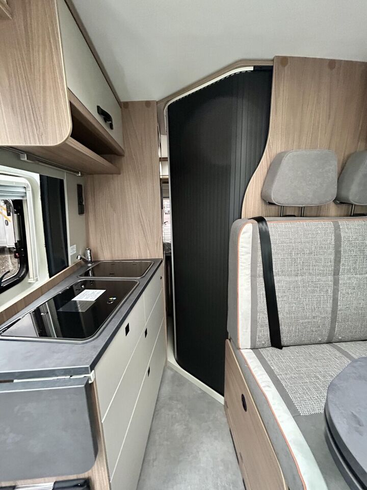 POESSL 2Win R Plus Citroen Automatik / Premium Paket - Кастенваген: фото 2 POESSL 2Win R Plus Citroen Automatik / Premium Paket - Кастенваген: фото 2
