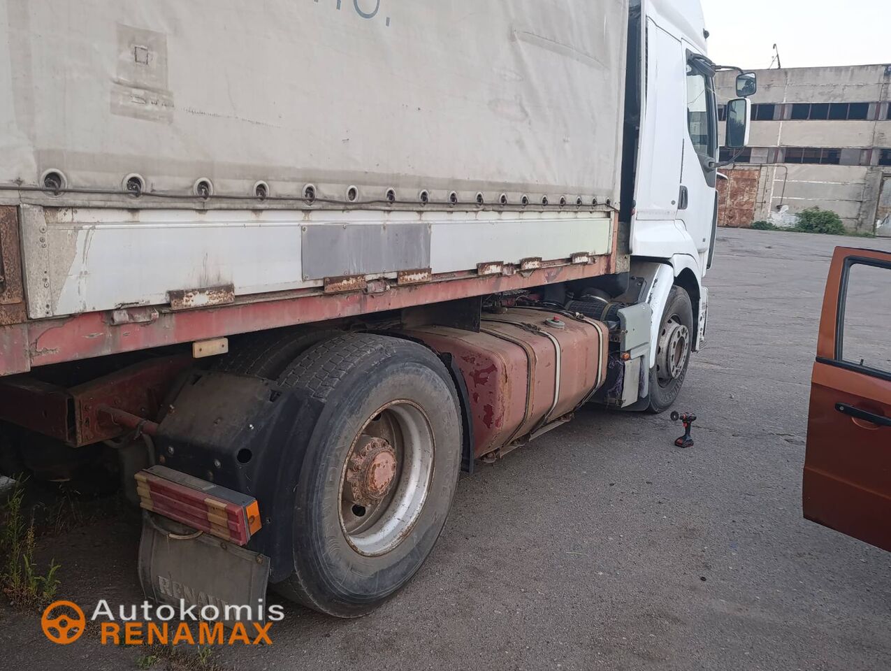 RENAULT Premium 385 - Тягач: фото 3 RENAULT Premium 385 - Тягач: фото 3