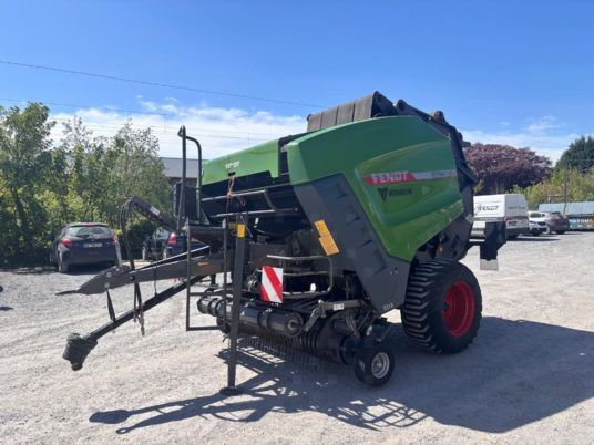 Fendt ROTANA 180VXTRA - Пресс-подборщик рулонный: фото 1 Fendt ROTANA 180VXTRA - Пресс-подборщик рулонный: фото 1