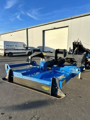 Gyrax ROBERT 2400 - Косилка-измельчитель: фото 4 Gyrax ROBERT 2400 - Косилка-измельчитель: фото 4