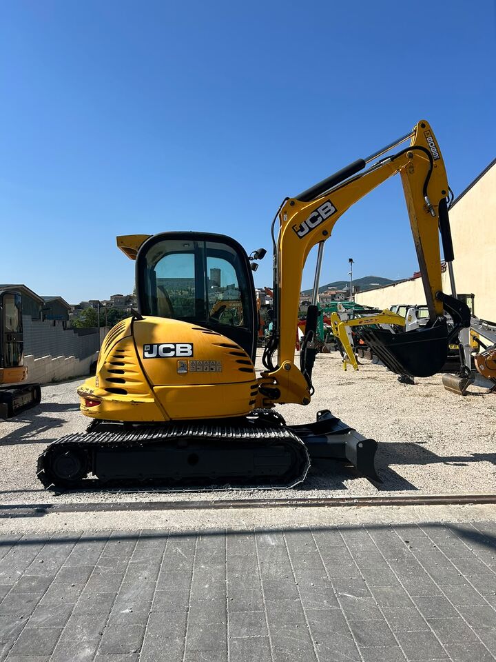 JCB 8065 RTS - Мини-экскаватор: фото 1 JCB 8065 RTS - Мини-экскаватор: фото 1