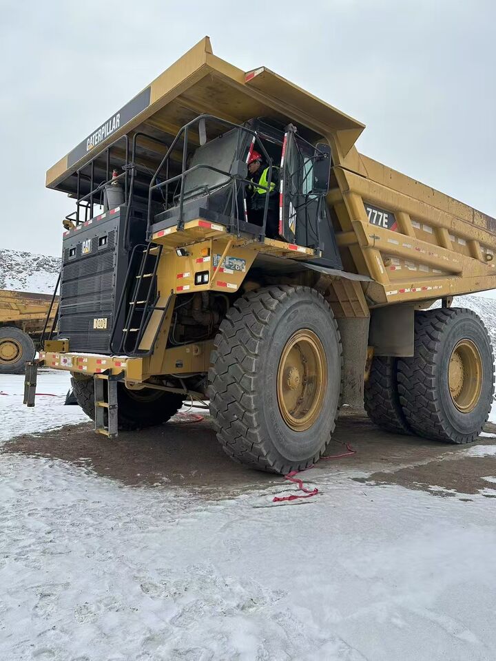 CAT777E DUMPER TRUCK - Карьерный самосвал: фото 2 CAT777E DUMPER TRUCK - Карьерный самосвал: фото 2