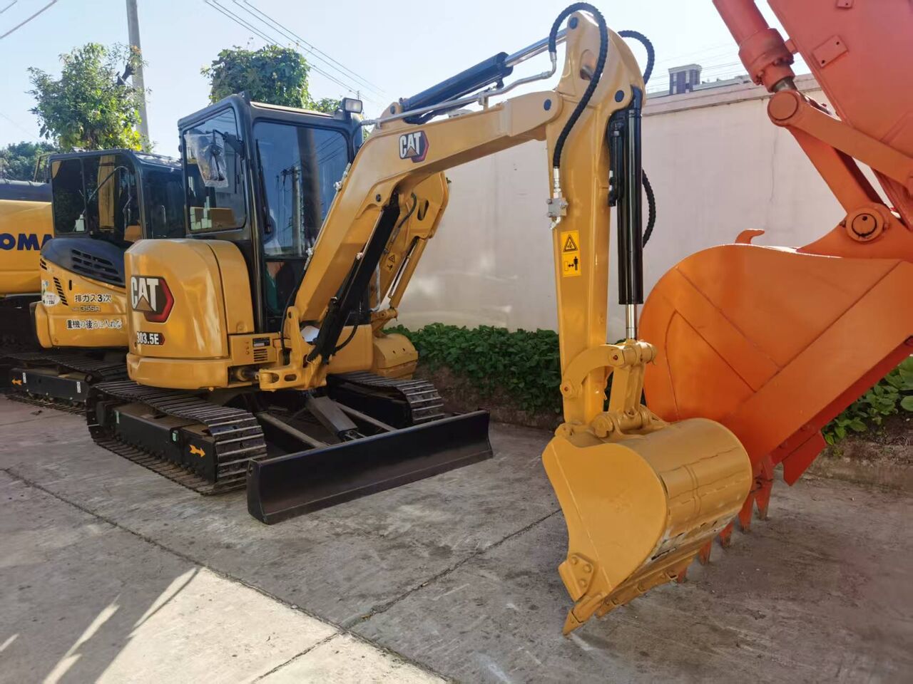CATERPILLAR CAT303.5E Mini Digger With CE EPA - Мини-экскаватор: фото 1 CATERPILLAR CAT303.5E Mini Digger With CE EPA - Мини-экскаватор: фото 1