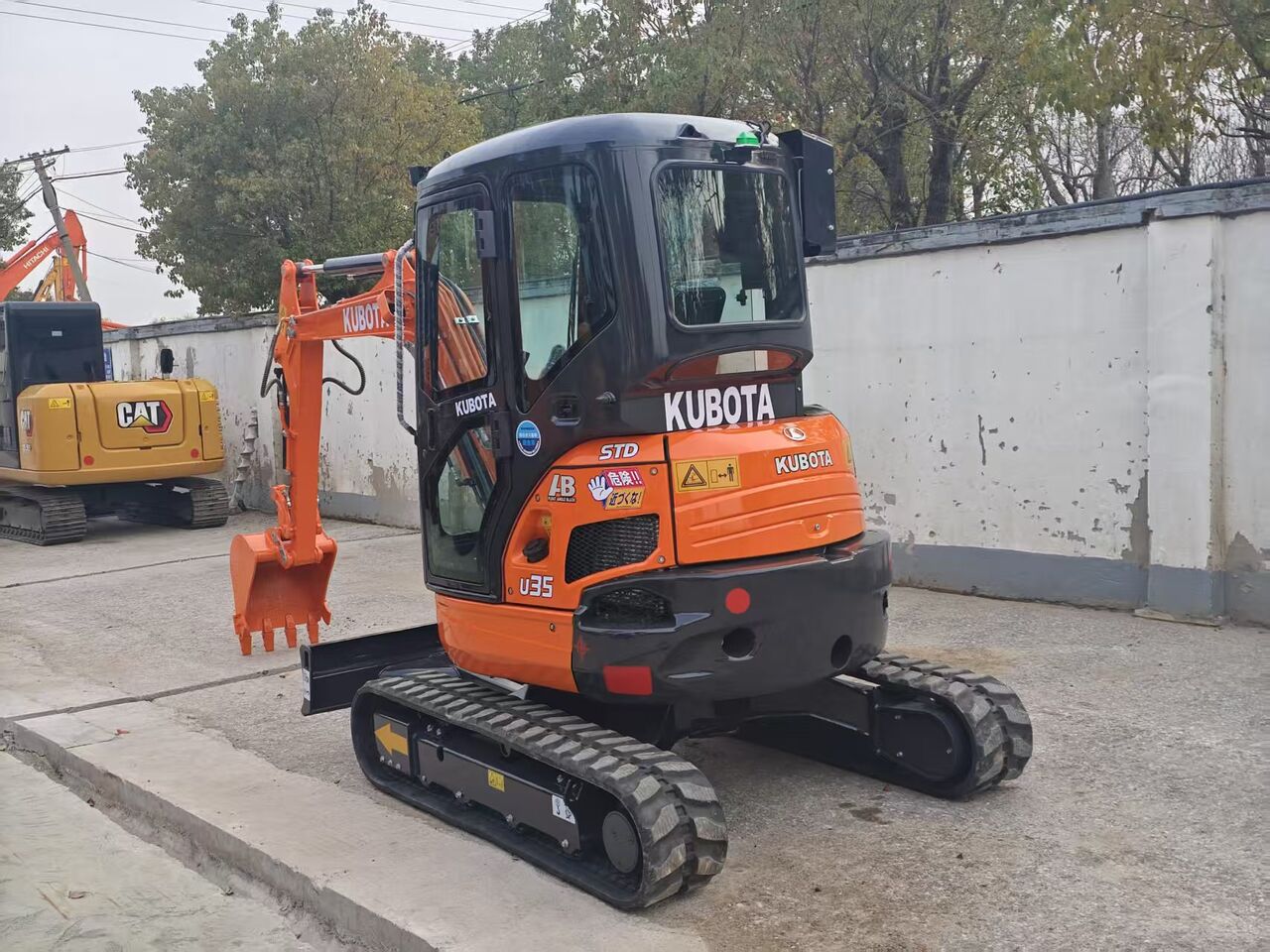KUBOTA U35-4 Mini Digger With CE - Мини-экскаватор: фото 2 KUBOTA U35-4 Mini Digger With CE - Мини-экскаватор: фото 2