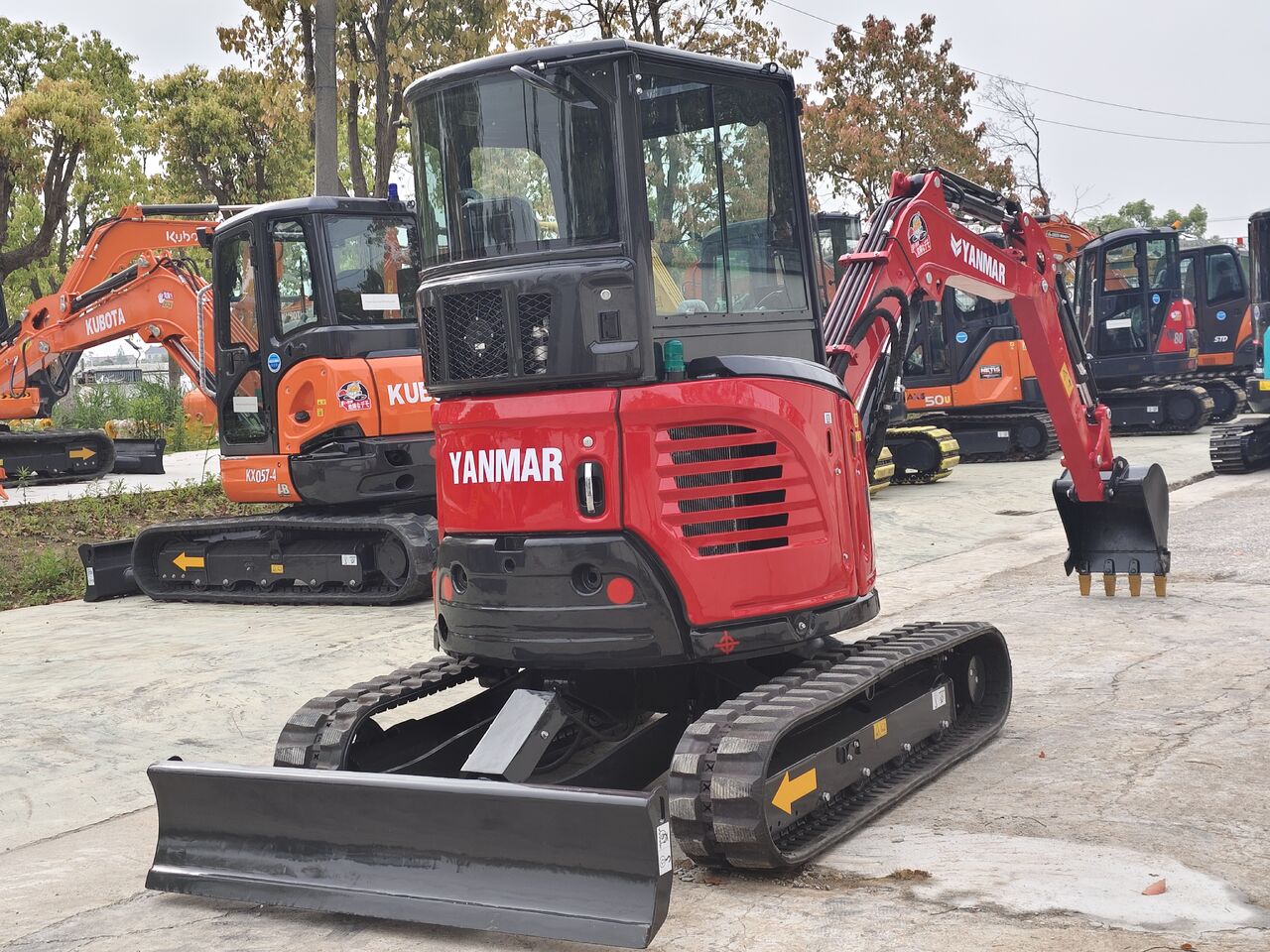 Yanmar VIO35-6A Mini Bagger - Мини-экскаватор: фото 1 Yanmar VIO35-6A Mini Bagger - Мини-экскаватор: фото 1