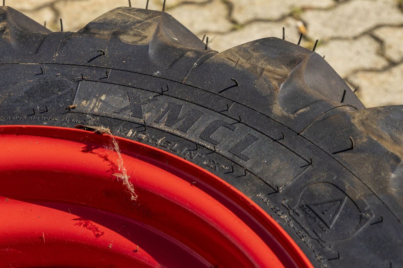 Michelin 280/80 R18 XMCL - Шина для Тракторов: фото 4 Michelin 280/80 R18 XMCL - Шина для Тракторов: фото 4