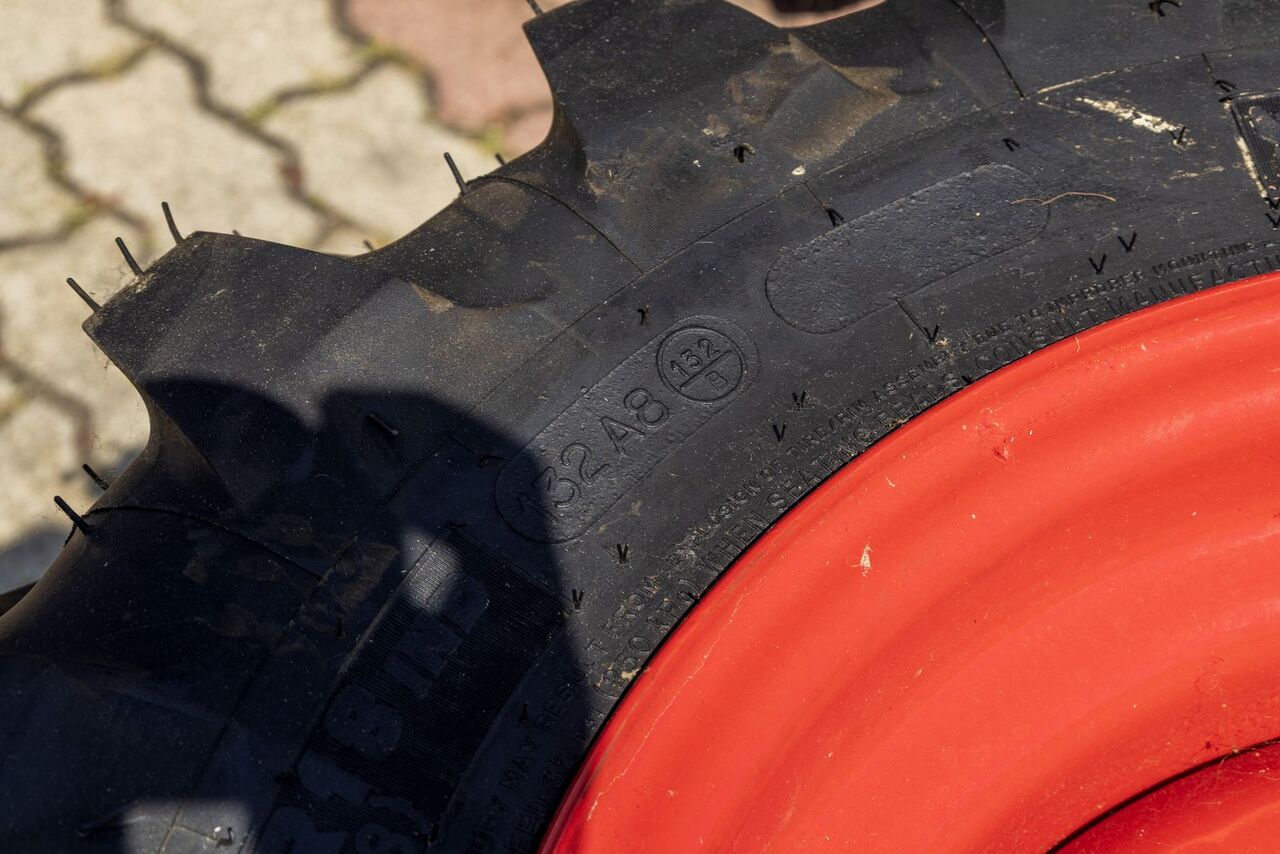 Michelin 280/80 R18 XMCL - Шина для Тракторов: фото 3 Michelin 280/80 R18 XMCL - Шина для Тракторов: фото 3