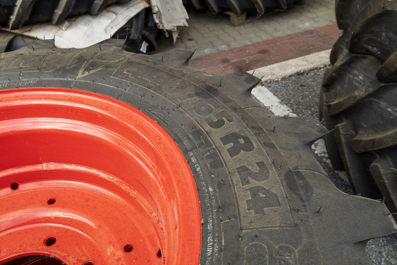 Michelin 440/65 R24 UND 540/65 R34 MULTIBIB - Шина для Тракторов: фото 4 Michelin 440/65 R24 UND 540/65 R34 MULTIBIB - Шина для Тракторов: фото 4