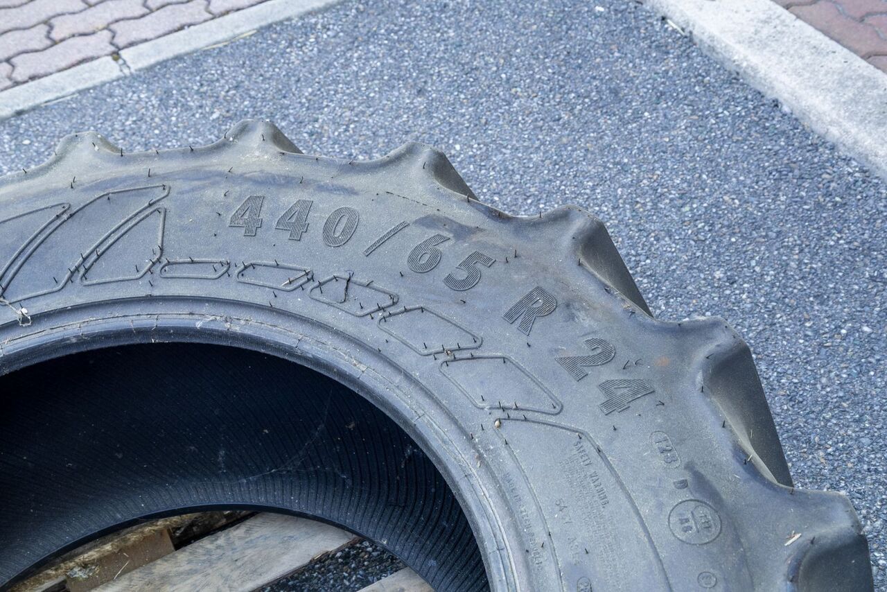 Mitas 440/65 R24 AC65 - Шина для Тракторов: фото 5 Mitas 440/65 R24 AC65 - Шина для Тракторов: фото 5