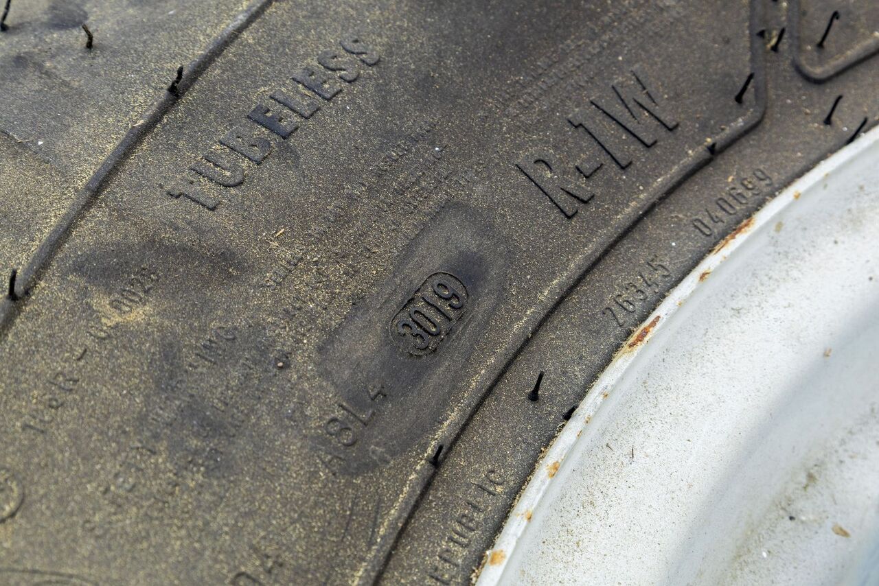 Mitas 480/65 R 24 AC65 - Шины и диски для Тракторов: фото 3 Mitas 480/65 R 24 AC65 - Шины и диски для Тракторов: фото 3