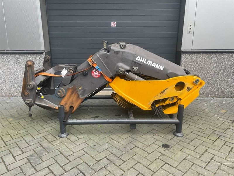 Ahlmann AS900-23115595-Lifting framework/Schaufelarm/Giek - Стрела для Строительной техники: фото 1 Ahlmann AS900-23115595-Lifting framework/Schaufelarm/Giek - Стрела для Строительной техники: фото 1