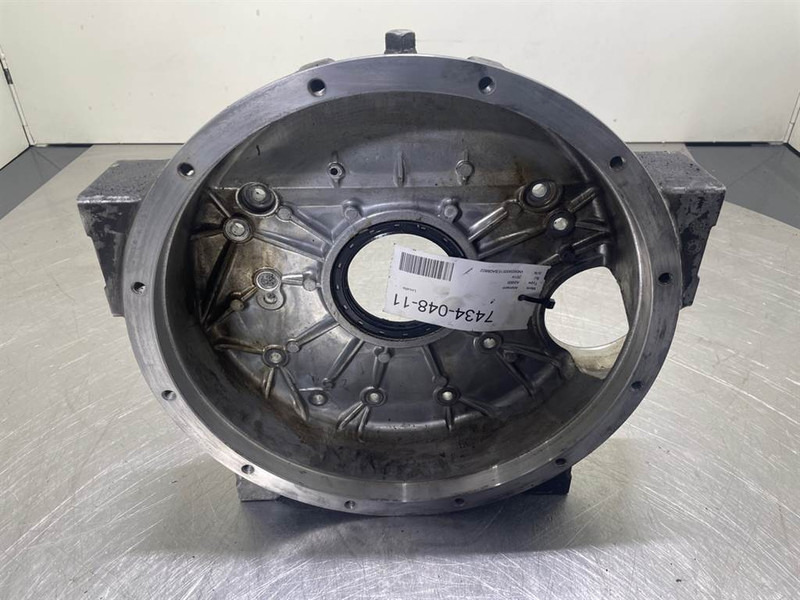 Ahlmann AS900-Cummins B3.3T-Flywheel housing - Двигатель для Строительной техники: фото 1 Ahlmann AS900-Cummins B3.3T-Flywheel housing - Двигатель для Строительной техники: фото 1