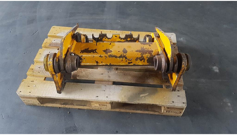 Ahlmann AZ 10 - Quick coupler/Schnellwechsler/Snelwissel - Сцепное устройство для Строительной техники: фото 4 Ahlmann AZ 10 - Quick coupler/Schnellwechsler/Snelwissel - Сцепное устройство для Строительной техники: фото 4