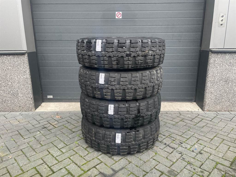 Atlas AR65-Continental 12.5R20-Tire/Reifen/Band - Шины и диски для Строительной техники: фото 1 Atlas AR65-Continental 12.5R20-Tire/Reifen/Band - Шины и диски для Строительной техники: фото 1