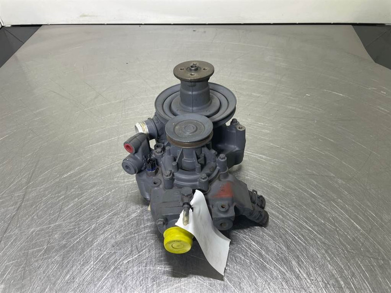 Deutz 04300291 - Coolant pump/Kühlmittelpumpe/Waterpomp - Двигатель для Строительной техники: фото 3 Deutz 04300291 - Coolant pump/Kühlmittelpumpe/Waterpomp - Двигатель для Строительной техники: фото 3