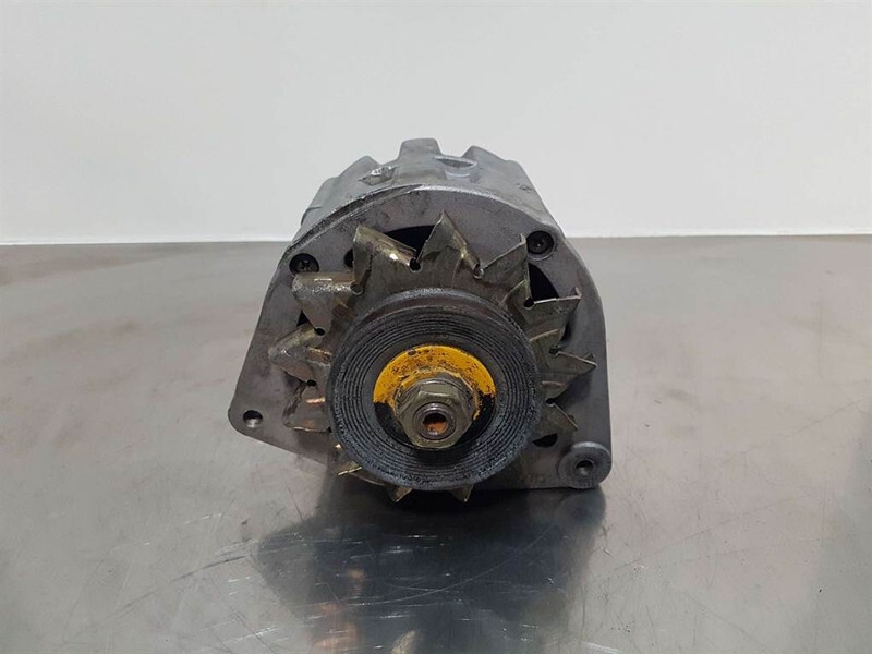 Deutz 24V 55A-PSH 586.002.055-Alternator/Lichtmaschine - Двигатель для Строительной техники: фото 2 Deutz 24V 55A-PSH 586.002.055-Alternator/Lichtmaschine - Двигатель для Строительной техники: фото 2