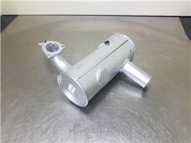 JCB 3CX-993/66200-Wacker Neuson 1000001785-Exhaust - Двигатель для Строительной техники: фото 1 JCB 3CX-993/66200-Wacker Neuson 1000001785-Exhaust - Двигатель для Строительной техники: фото 1