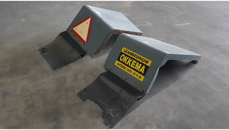 Крыло для Строительной техники Komatsu WA 270 - 3 - Fender/Kotflügel/Spatbord: фото 8 Крыло для Строительной техники Komatsu WA 270 - 3 - Fender/Kotflügel/Spatbord: фото 8