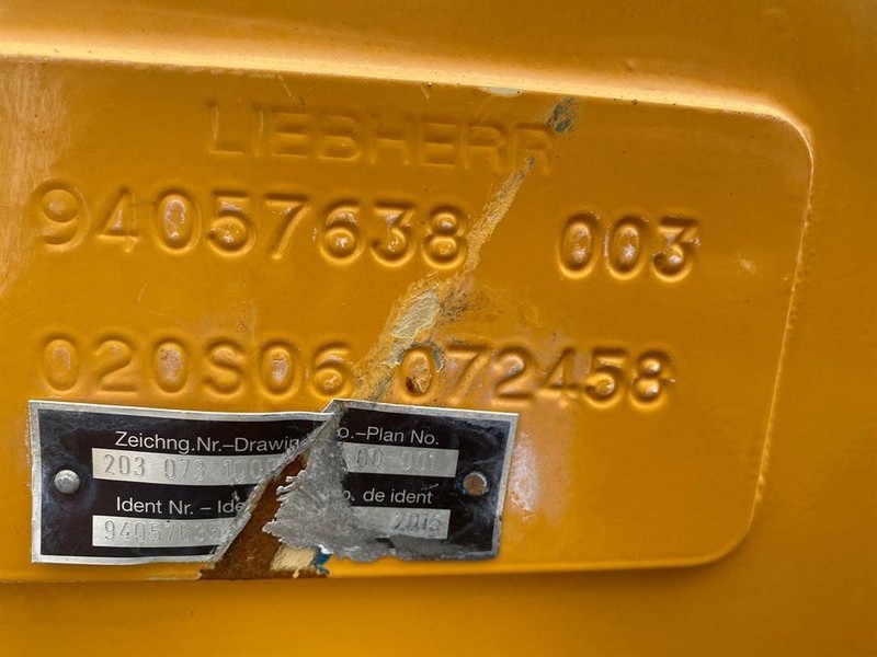 Liebherr 94057638 - Стрела для Строительной техники: фото 2 Liebherr 94057638 - Стрела для Строительной техники: фото 2