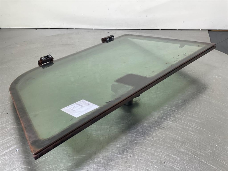 Liebherr L524-93023471-Window/Scheibe/Ruit - Кабина и интерьер для Строительной техники: фото 2 Liebherr L524-93023471-Window/Scheibe/Ruit - Кабина и интерьер для Строительной техники: фото 2