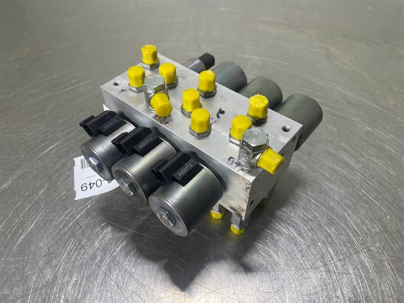 Mecalac 12MTX-6090401-Servo valve/Servoventil/Servoventiel - Гидравлика для Строительной техники: фото 1 Mecalac 12MTX-6090401-Servo valve/Servoventil/Servoventiel - Гидравлика для Строительной техники: фото 1