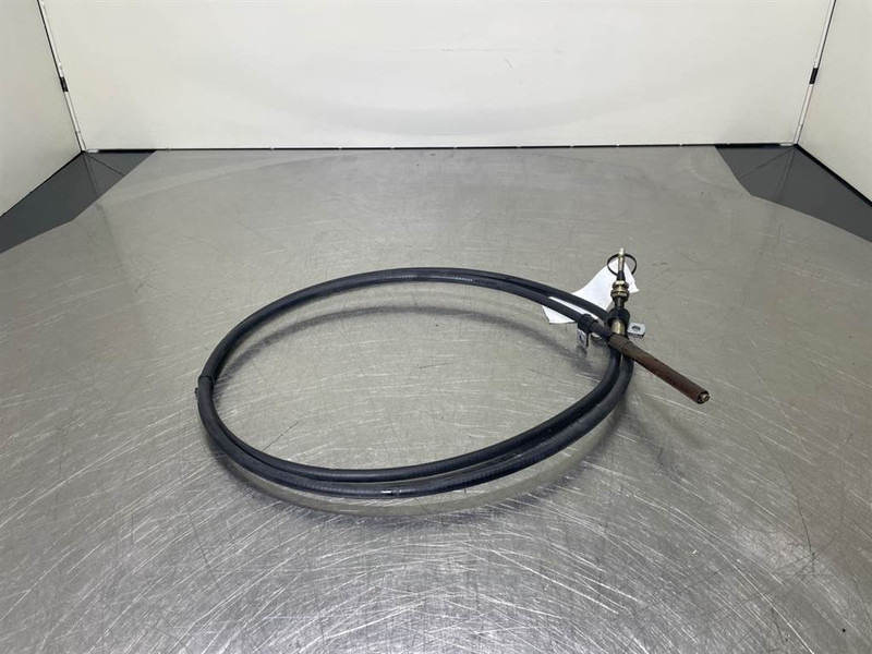 Schaeff SKL834-0461527025/6451371000-Handbrake cable - Рама/ Шасси для Строительной техники: фото 1 Schaeff SKL834-0461527025/6451371000-Handbrake cable - Рама/ Шасси для Строительной техники: фото 1