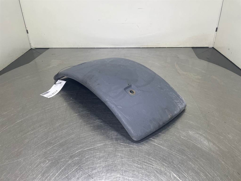 Schaeff SKL834-5267010016-Mud guard/Kotfluegel/Spatbord - Рама/ Шасси для Строительной техники: фото 2 Schaeff SKL834-5267010016-Mud guard/Kotfluegel/Spatbord - Рама/ Шасси для Строительной техники: фото 2
