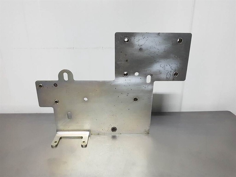 Terex Schaeff -0451539005-Bracket/Ventilhalterplatte/Plaat - Рама/ Шасси для Строительной техники: фото 2 Terex Schaeff -0451539005-Bracket/Ventilhalterplatte/Plaat - Рама/ Шасси для Строительной техники: фото 2