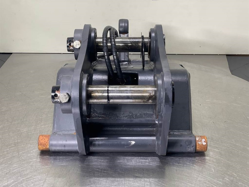 Verachtert CW30 - Quick coupler/Schnellwechsler/Snelwissel - Сцепное устройство для Строительной техники: фото 2 Verachtert CW30 - Quick coupler/Schnellwechsler/Snelwissel - Сцепное устройство для Строительной техники: фото 2