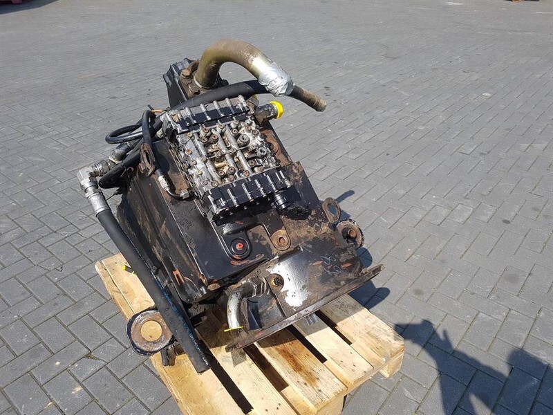 ZF - Transmission/Getriebe/Transmissiebak - Коробка передач и запчасти для Строительной техники: фото 3 ZF - Transmission/Getriebe/Transmissiebak - Коробка передач и запчасти для Строительной техники: фото 3