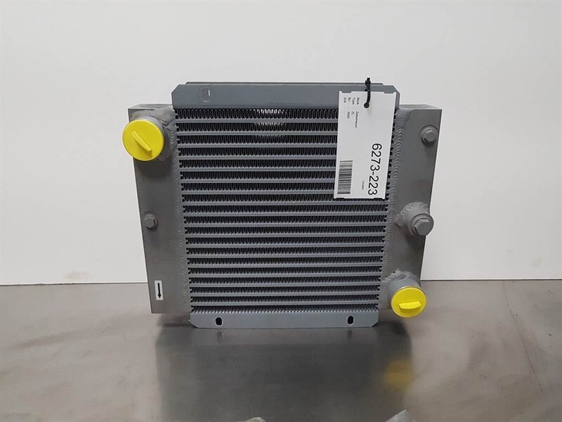 Zettelmeyer ZL-SLB KBK2T-091378-Cooler/Kühler/Koeler - Двигатель для Строительной техники: фото 1 Zettelmeyer ZL-SLB KBK2T-091378-Cooler/Kühler/Koeler - Двигатель для Строительной техники: фото 1