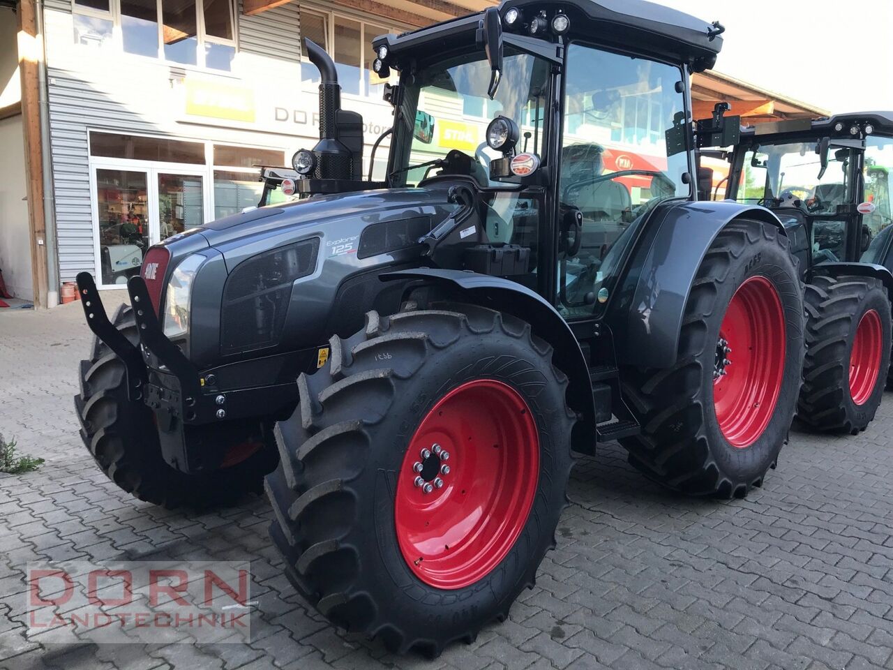 Same Explorer 125 Aktion - Трактор: фото 1 Same Explorer 125 Aktion - Трактор: фото 1