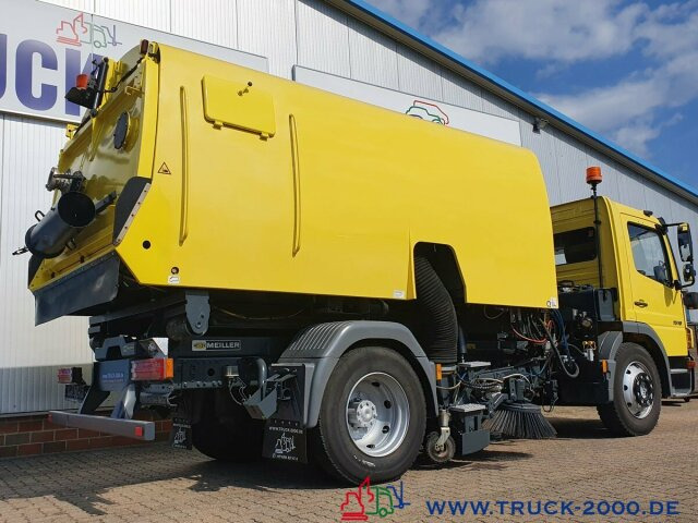 Mercedes-Benz 1518 Winterdienst - Streuer - Kehrmaschine 1.Hd - Подметально-уборочная машина: фото 4 Mercedes-Benz 1518 Winterdienst - Streuer - Kehrmaschine 1.Hd - Подметально-уборочная машина: фото 4