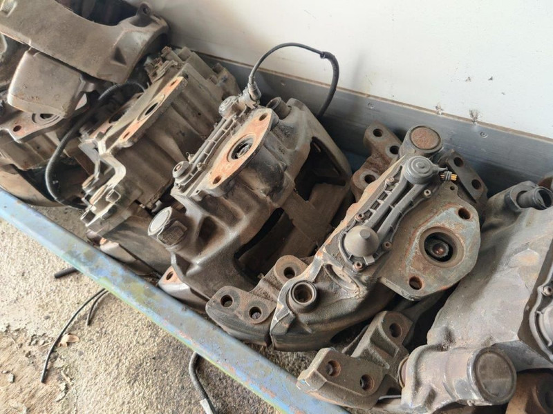 MAN Remklauwen / Brake calipers F2000 / TGA - Тормозной суппорт для Грузовиков: фото 1 MAN Remklauwen / Brake calipers F2000 / TGA - Тормозной суппорт для Грузовиков: фото 1
