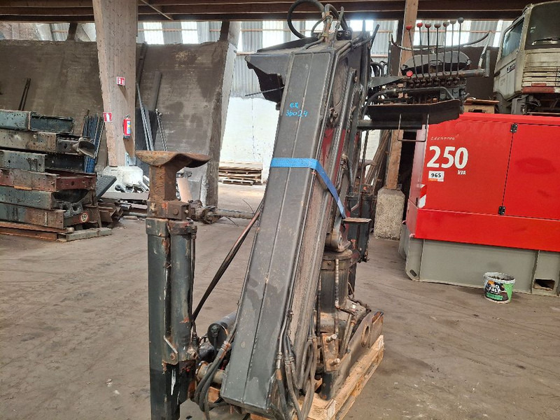 Atlas AK 4002 - Кран-манипулятор: фото 2 Atlas AK 4002 - Кран-манипулятор: фото 2