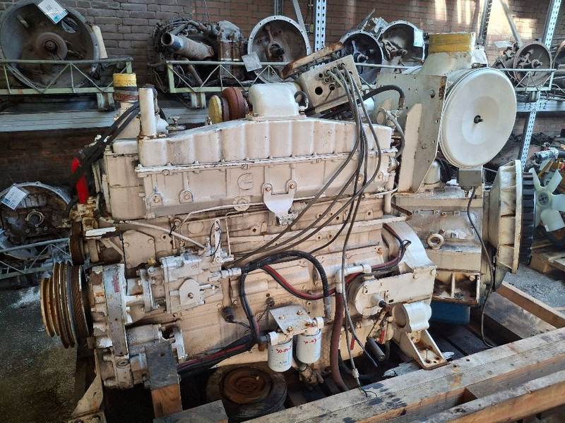 Cummins NTA-855-M - Двигатель: фото 2 Cummins NTA-855-M - Двигатель: фото 2