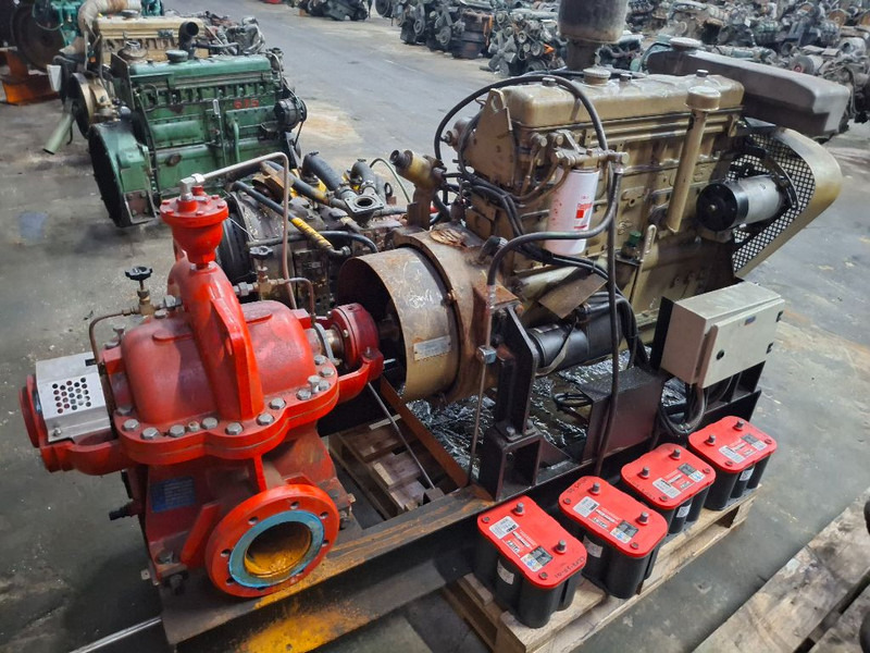 DAF 615 - Двигатель: фото 5 DAF 615 - Двигатель: фото 5