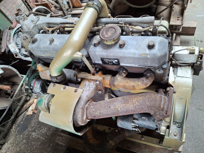 DAF 825 TURBO (DHU825) - Двигатель: фото 4 DAF 825 TURBO (DHU825) - Двигатель: фото 4