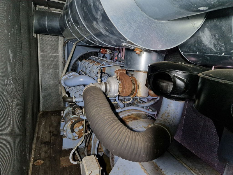 Электрогенератор Hanomag HENSCHEL 8V1516AC: фото 9