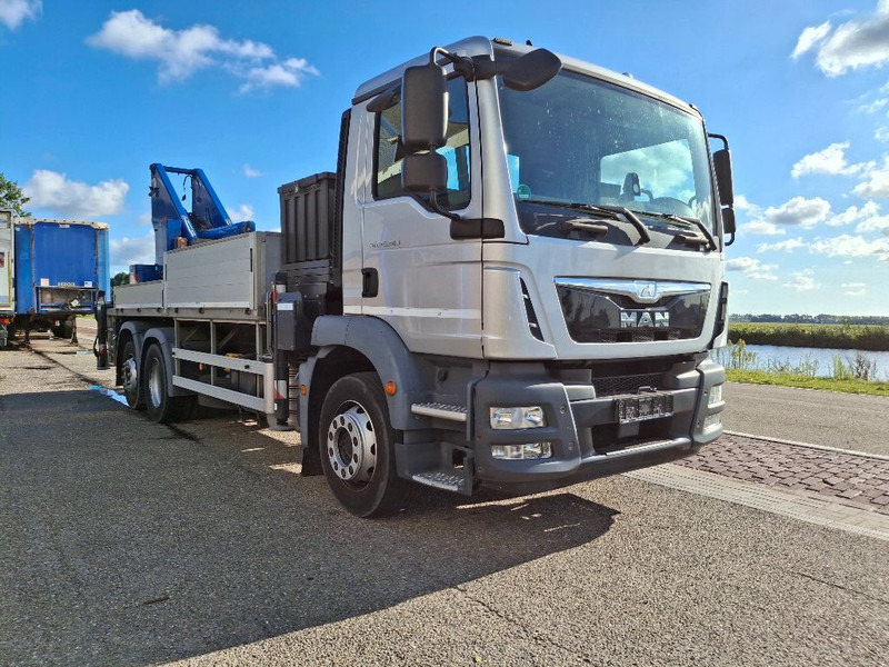 MAN TGM 26.340 6x2 - Грузовик с закрытым кузовом: фото 4 MAN TGM 26.340 6x2 - Грузовик с закрытым кузовом: фото 4