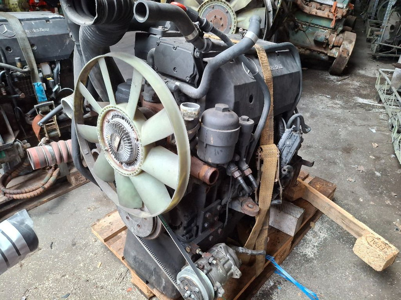 Двигатель Mercedes-Benz OM904LA: фото 1